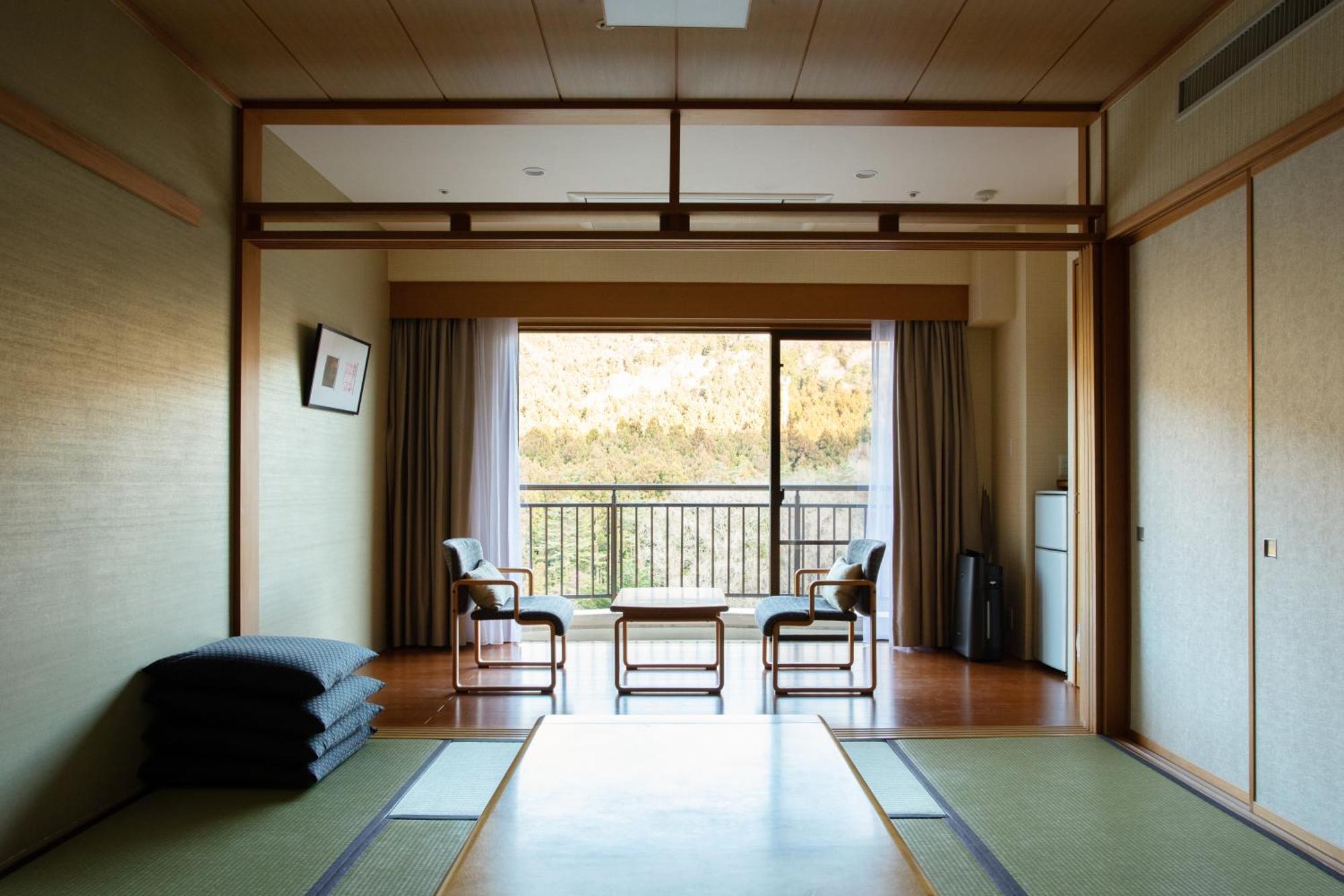 Hotel Harvest Kinugawa Никко Экстерьер фото